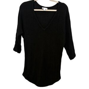 New York & Company Black V-Neck Knit Tunic Sweater Size M Textured Classic